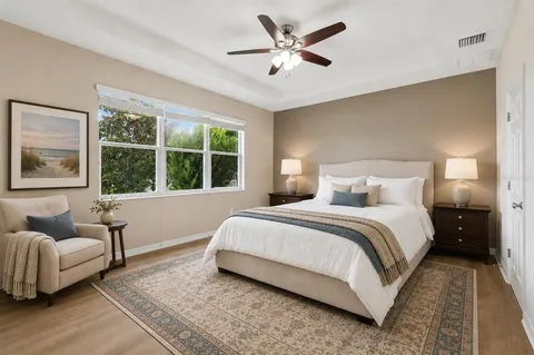 $549,900 | 17566 Buckingham Garden Drive, Lithia, FL 33547