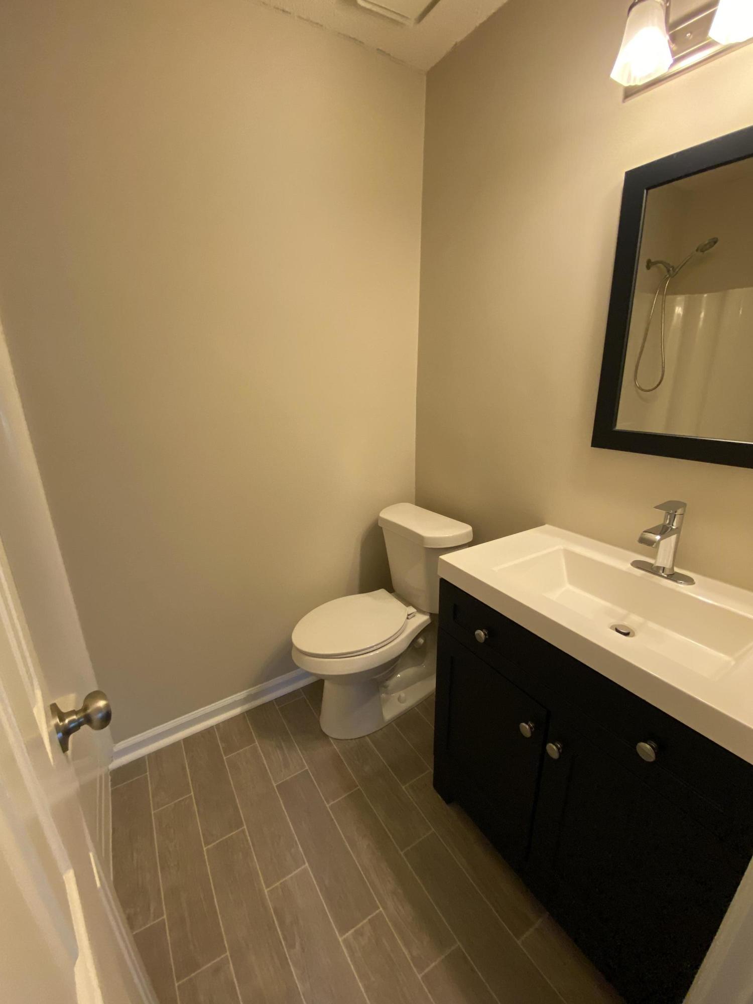 135 Towne Square Road Summerville, SC 29485 - Photo 6 of 10 IMG-6870