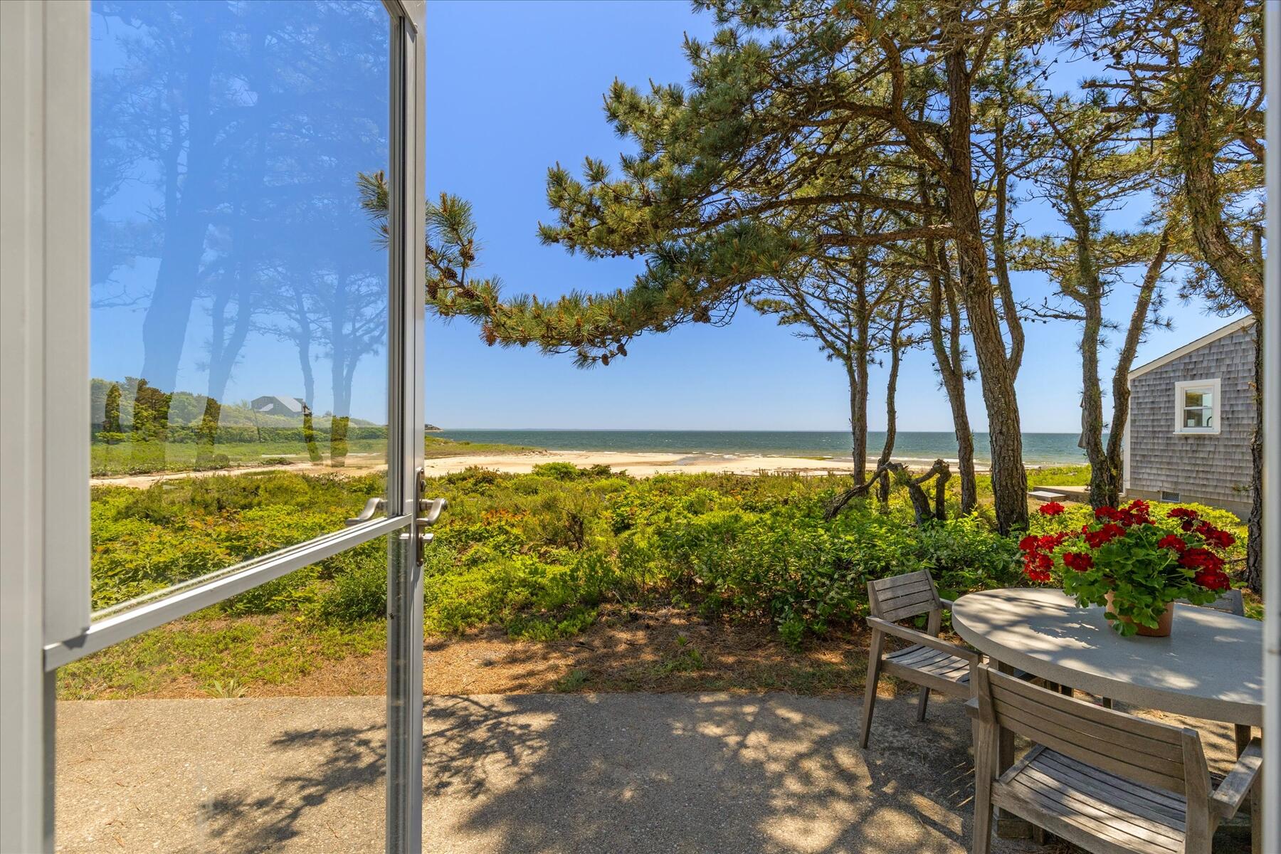 100 Hiawatha Road, Unit B Wellfleet, MA 02667 - Photo 8 of 34 10-MG_2248-r