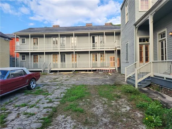 $2,300 | 1025 Dumaine Street, Unit 5, New Orleans, LA 70116