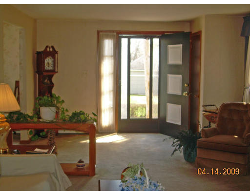119 Rutland Street Watertown, MA 02472 - Photo 4 of 21 Gallery Image 4