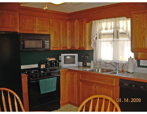 119 Rutland Street Watertown, MA 02472 - Photo 8 of 21 Gallery Image 8