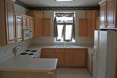 1516 Rio Grande Court Flint, MI 48532 - Photo 8 of 12 20212199-7.JPG