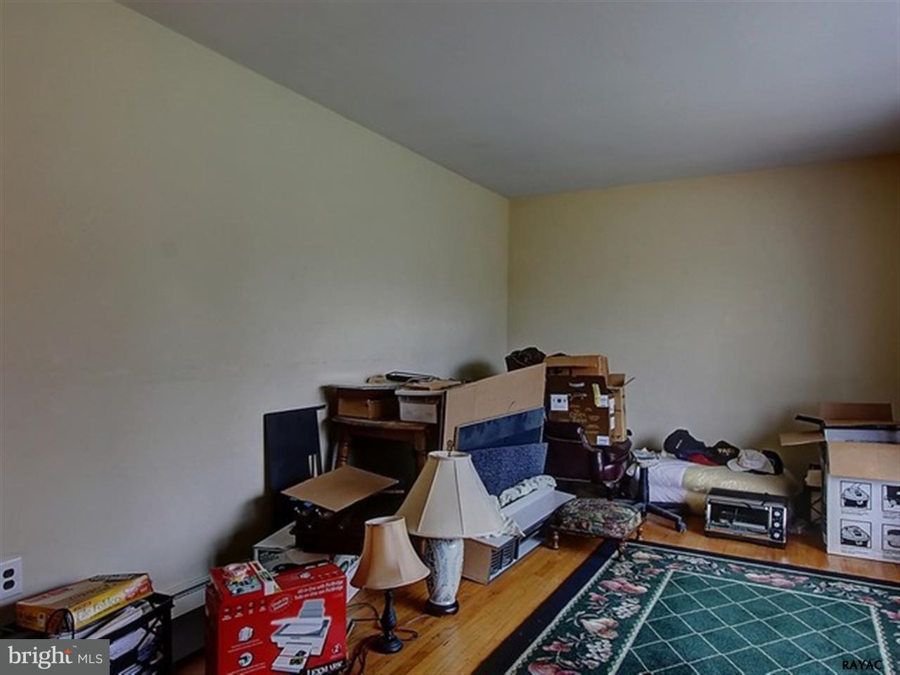 337 Wynwood Road York, PA 17402 - Photo 2 of 23 Gallery Image 2