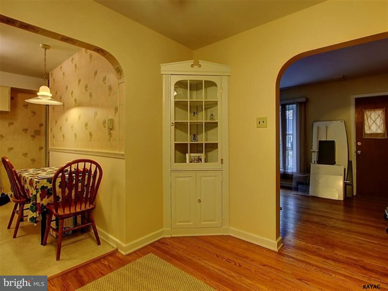 337 Wynwood Road York, PA 17402 - Photo 7 of 23 Gallery Image 7