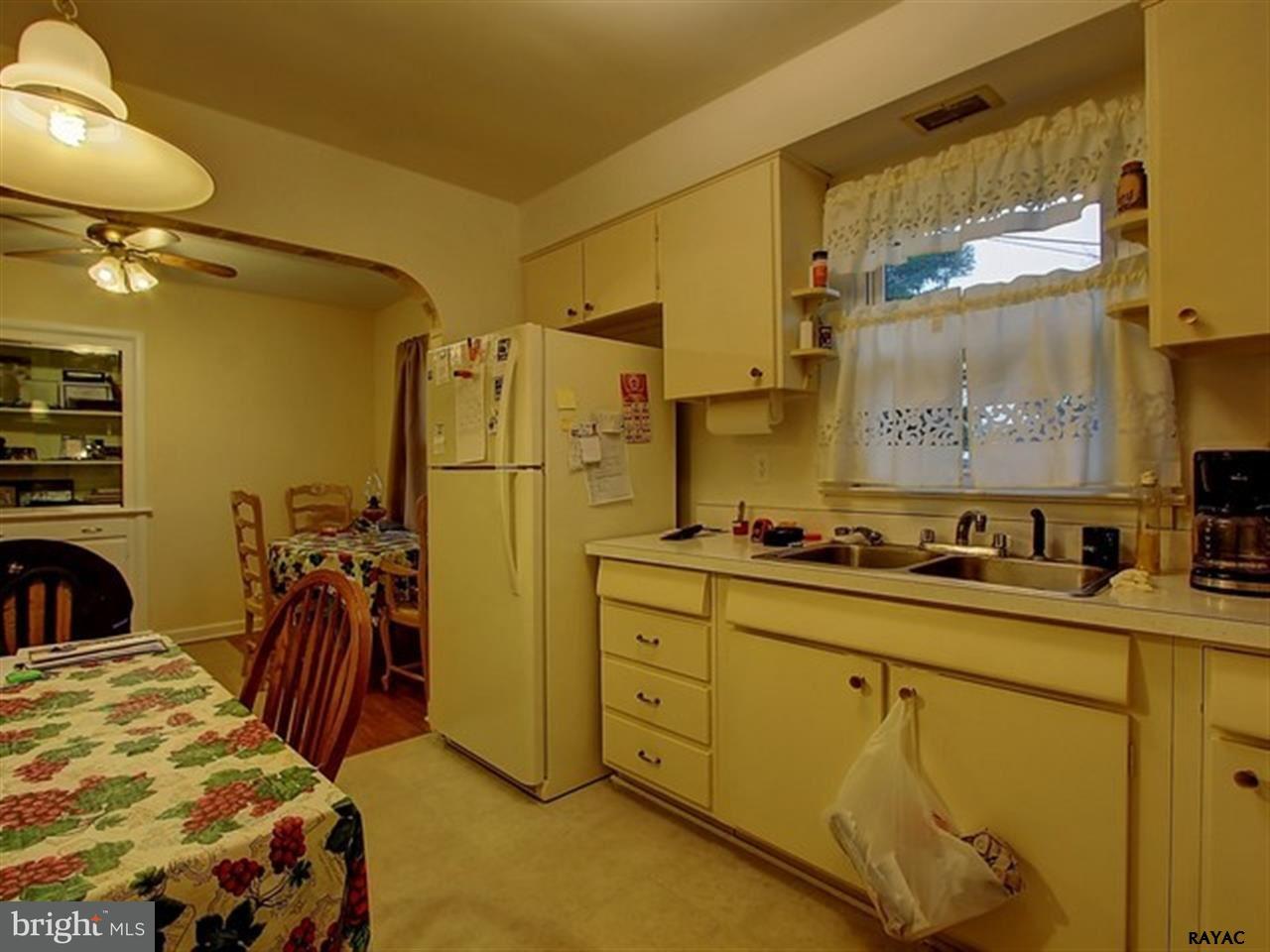 337 Wynwood Road York, PA 17402 - Photo 9 of 23 Gallery Image 9