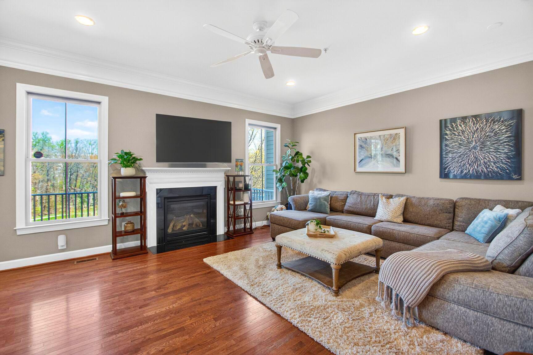 7769 Tilghman Street Fulton, MD 20759 - Photo 9 of 71 Wonderful Sunlit Space