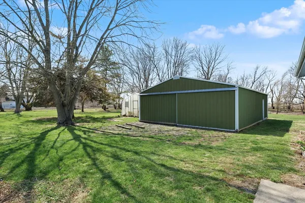 a front view of house with yard