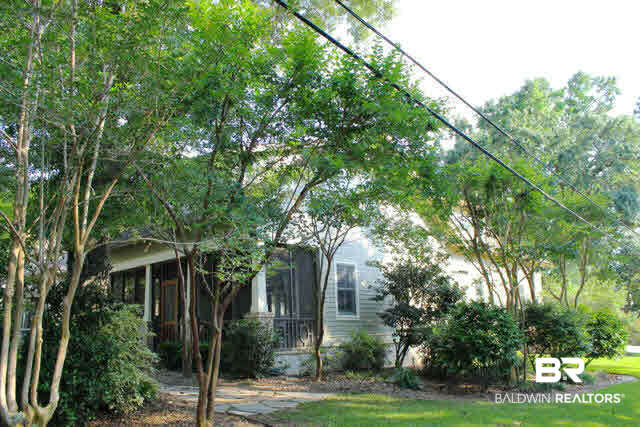 100 Pecan Avenue Fairhope, AL 36532 - Photo 2 of 33