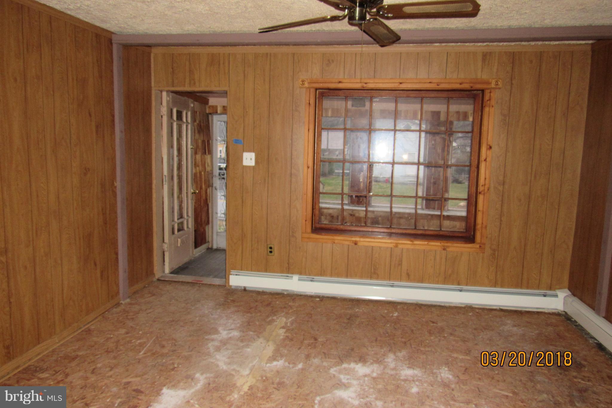 2343 Ruth Avenue Baltimore, MD 21219 - Photo 5 of 11 Interior (General)