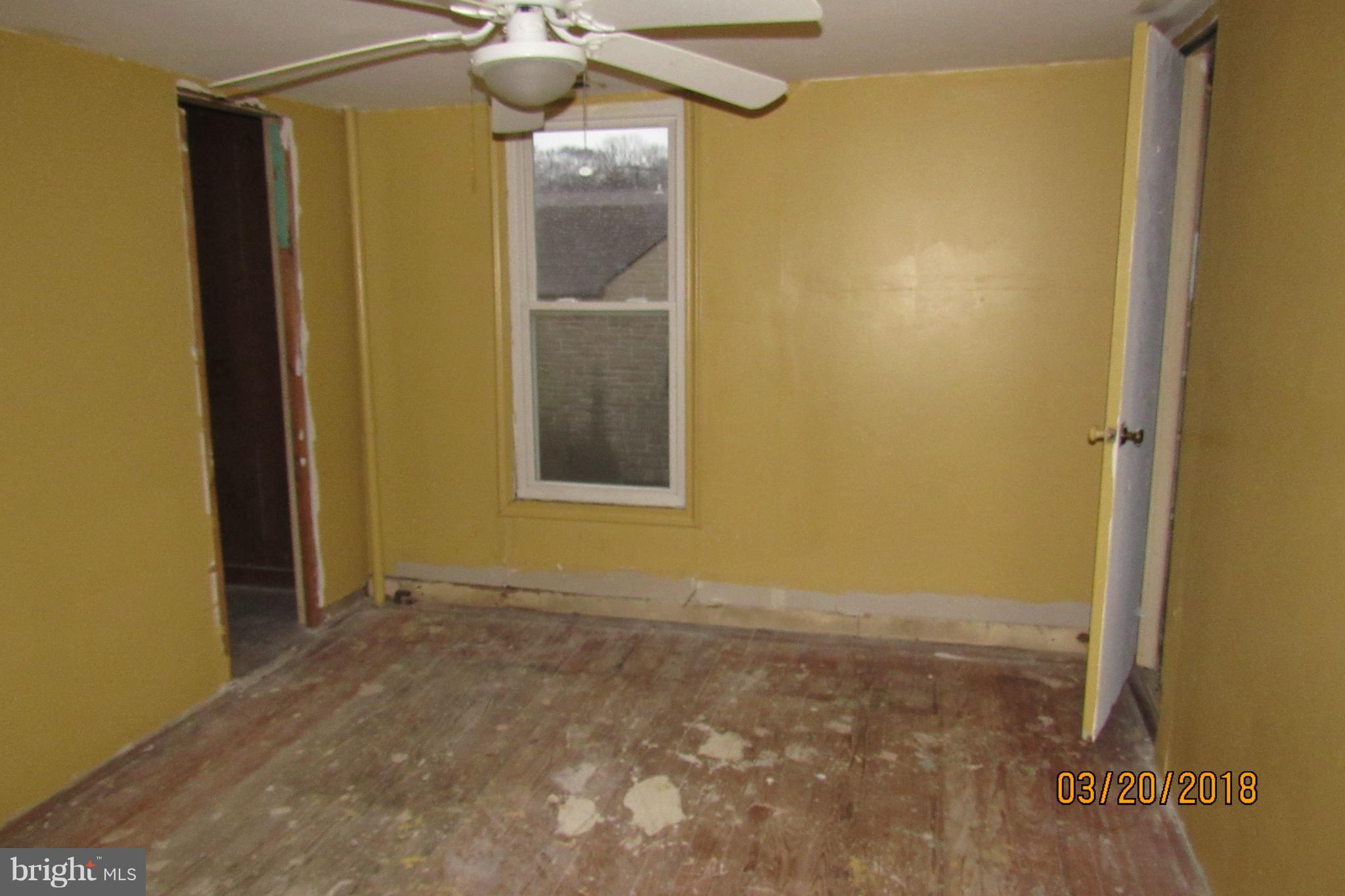 2343 Ruth Avenue Baltimore, MD 21219 - Photo 7 of 11 Interior (General)