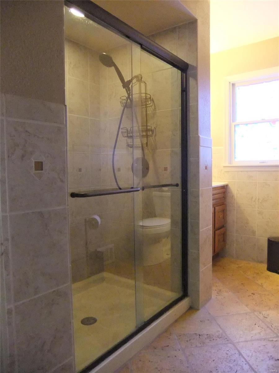 108 Eiler Road Belleville, IL 62223 - Photo 20 of 33 Gallery Image 20