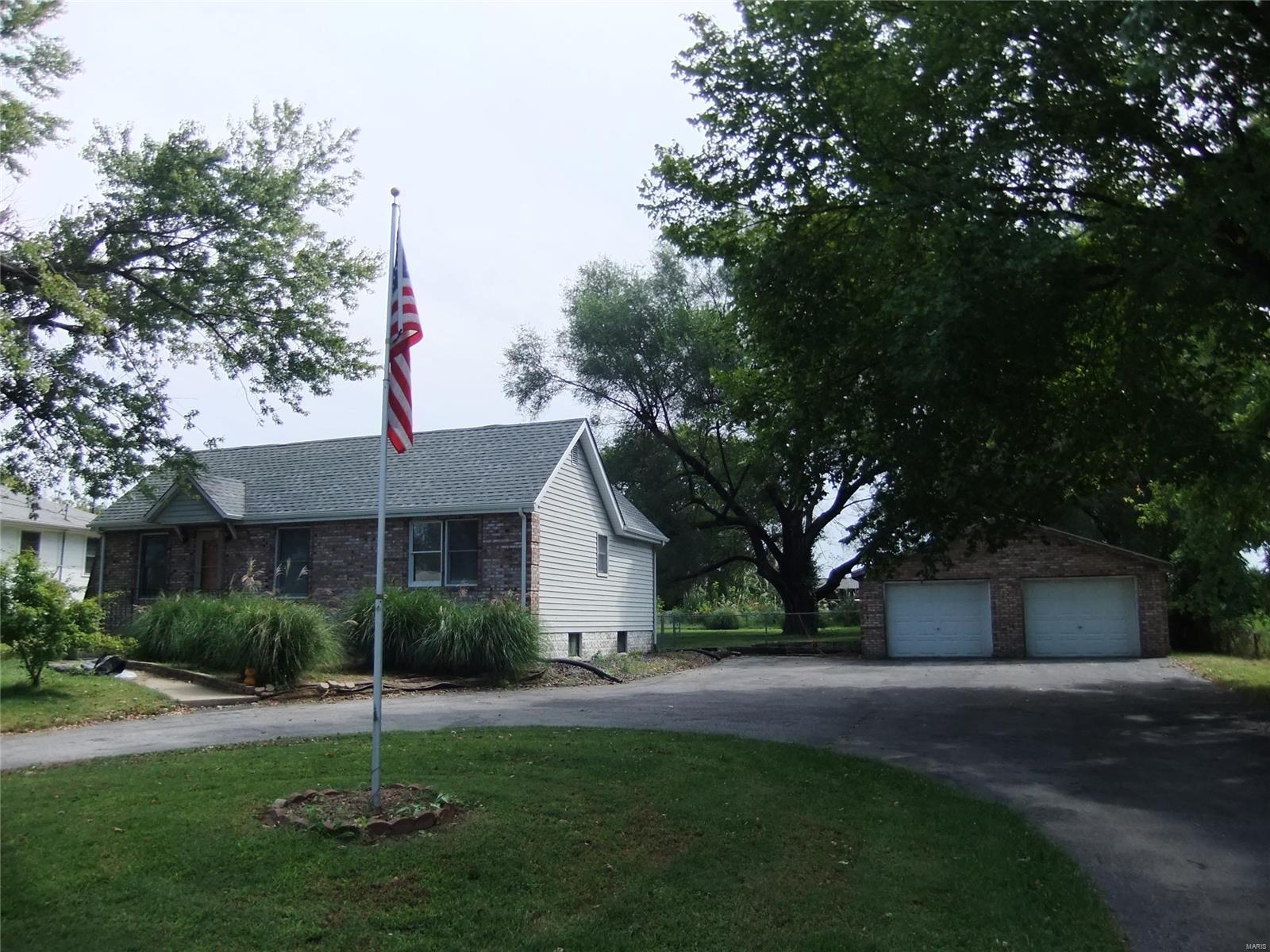 108 Eiler Road Belleville, IL 62223 - Photo 30 of 33 Gallery Image 30