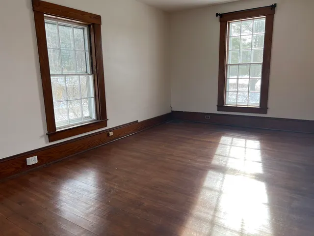 $2,400 | 110 River South Road, Walpole, NH 03608