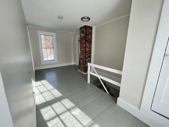 $2,400 | 110 River South Road, Walpole, NH 03608