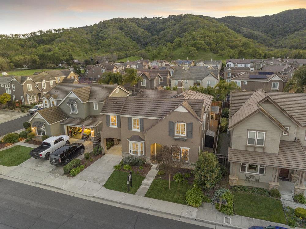 5813 Cajon Way Gilroy, CA 95020 - Photo 47 of 55 an aerial view of multiple houses