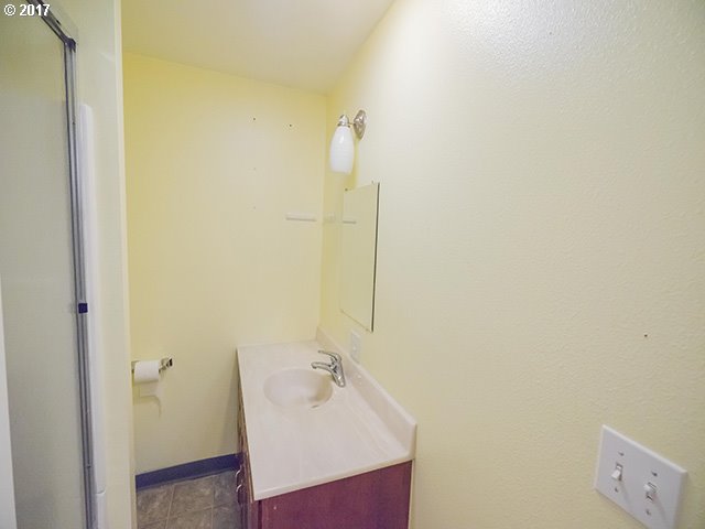 20413 Northeast 50th Avenue Ridgefield, WA 98642 - Photo 14 of 23
