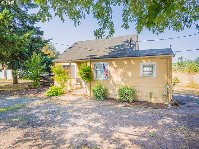 20413 Northeast 50th Avenue Ridgefield, WA 98642 - Photo 3 of 23