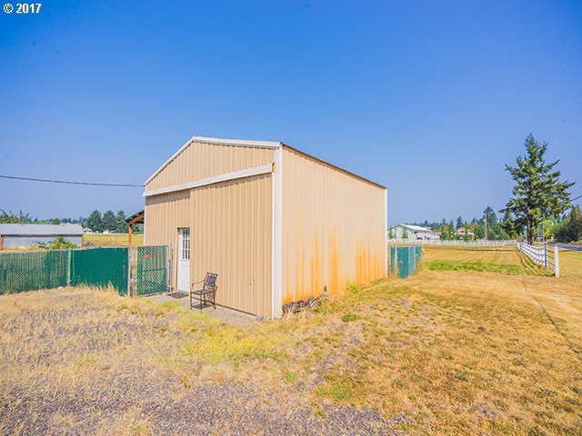 20413 Northeast 50th Avenue Ridgefield, WA 98642 - Photo 9 of 23