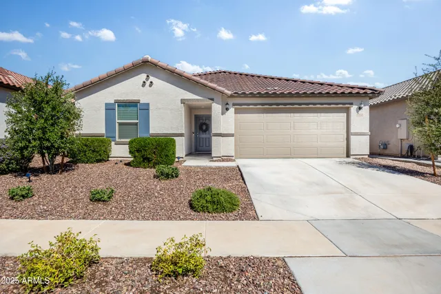 $369,900 | 17832 West Oberlin Way, Surprise, AZ 85387