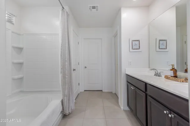 $369,900 | 17832 West Oberlin Way, Surprise, AZ 85387