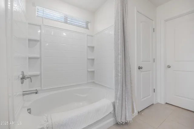 $369,900 | 17832 West Oberlin Way, Surprise, AZ 85387