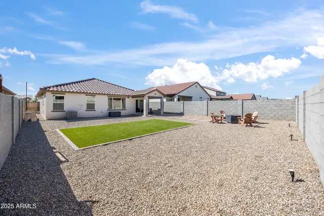 $369,900 | 17832 West Oberlin Way, Surprise, AZ 85387