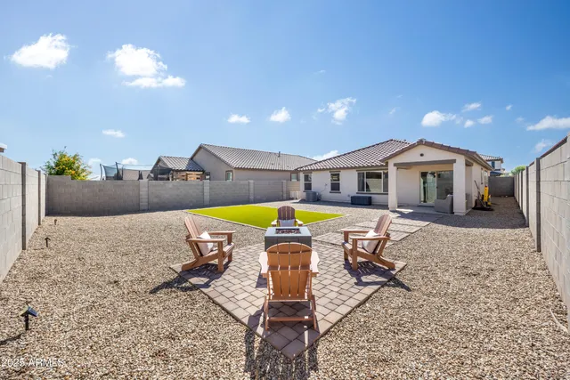 $369,900 | 17832 West Oberlin Way, Surprise, AZ 85387