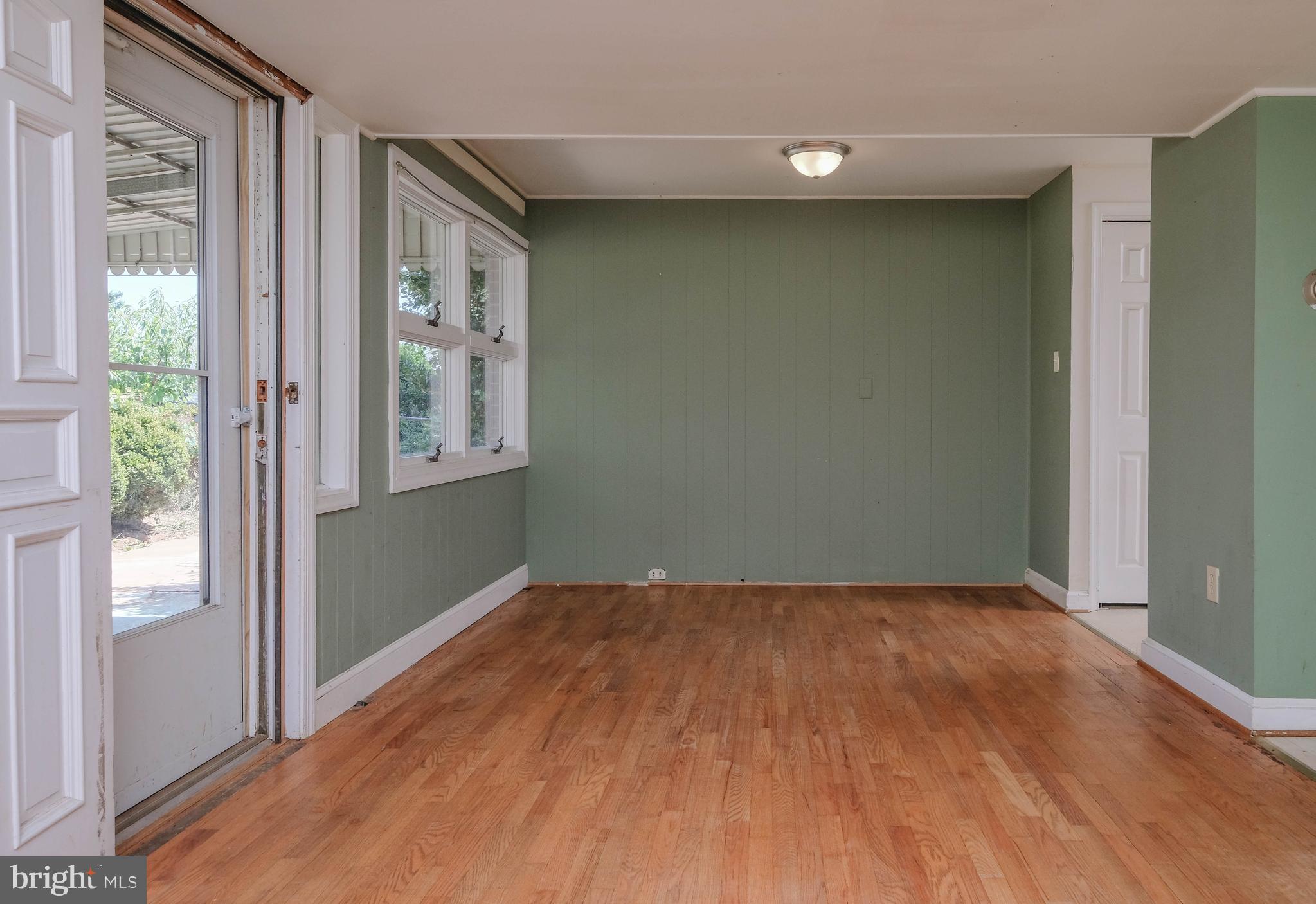 1028 Braxton Road Front Royal, VA 22630 - Photo 21 of 56 Gallery Image 21
