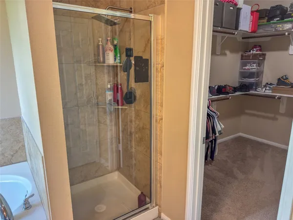 a view of walk in closet