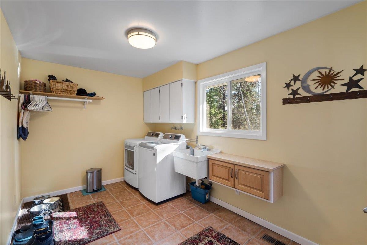 1423 South Pulpwood Road Medical Lake, WA 99022 - Photo 14 of 48