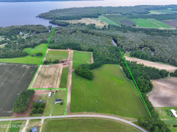 $425,000 | 610 Chambers Ferry Road, Edenton, NC 27932