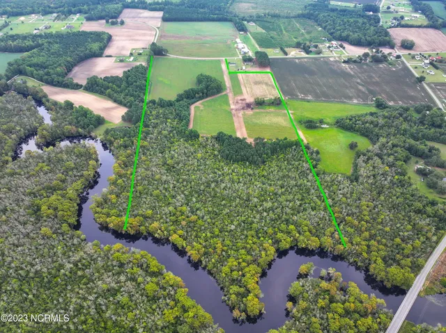 $425,000 | 610 Chambers Ferry Road, Edenton, NC 27932