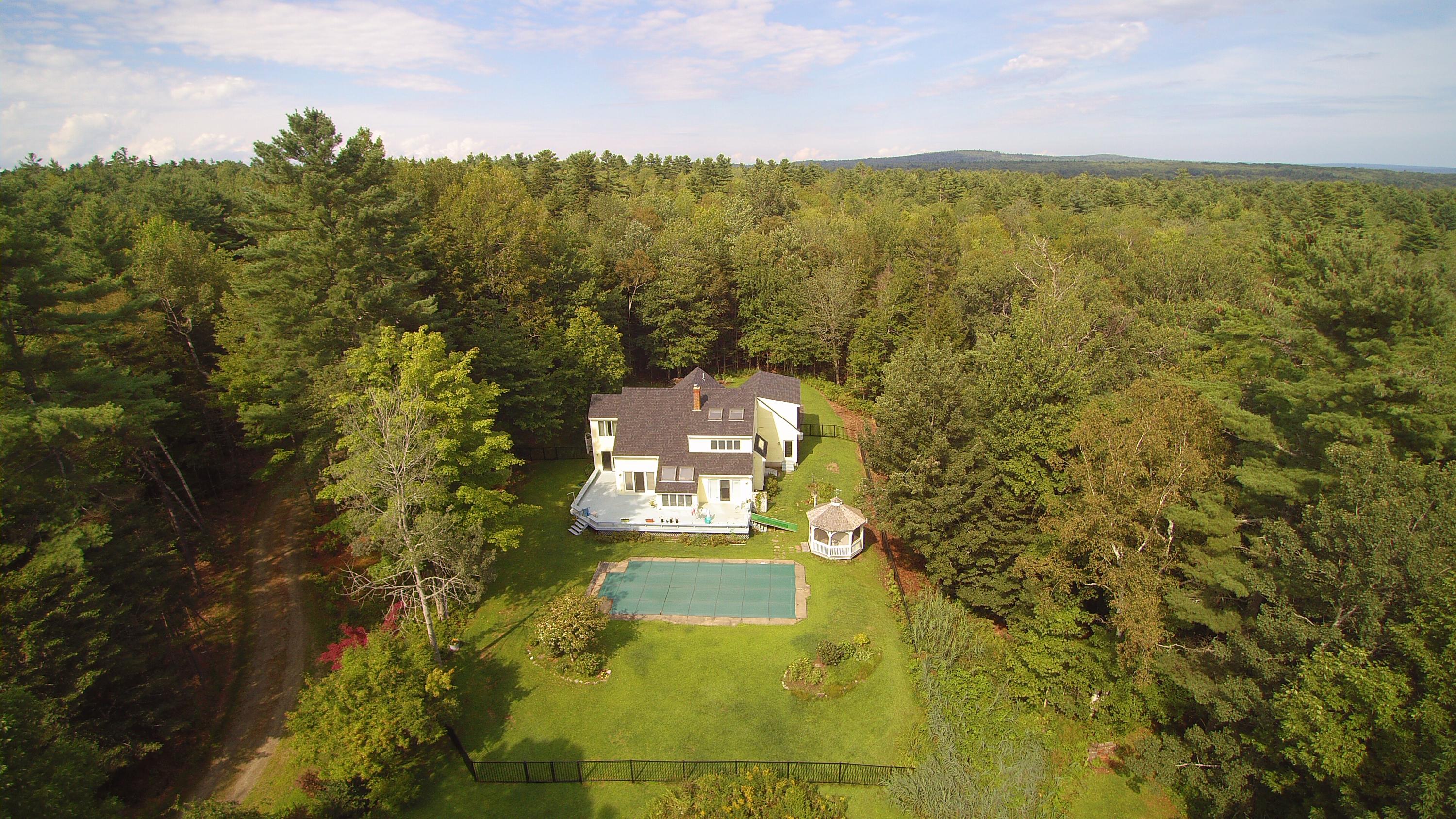 95 Black Road South Searsport, ME 04974 - Photo 4 of 140 YUN00149