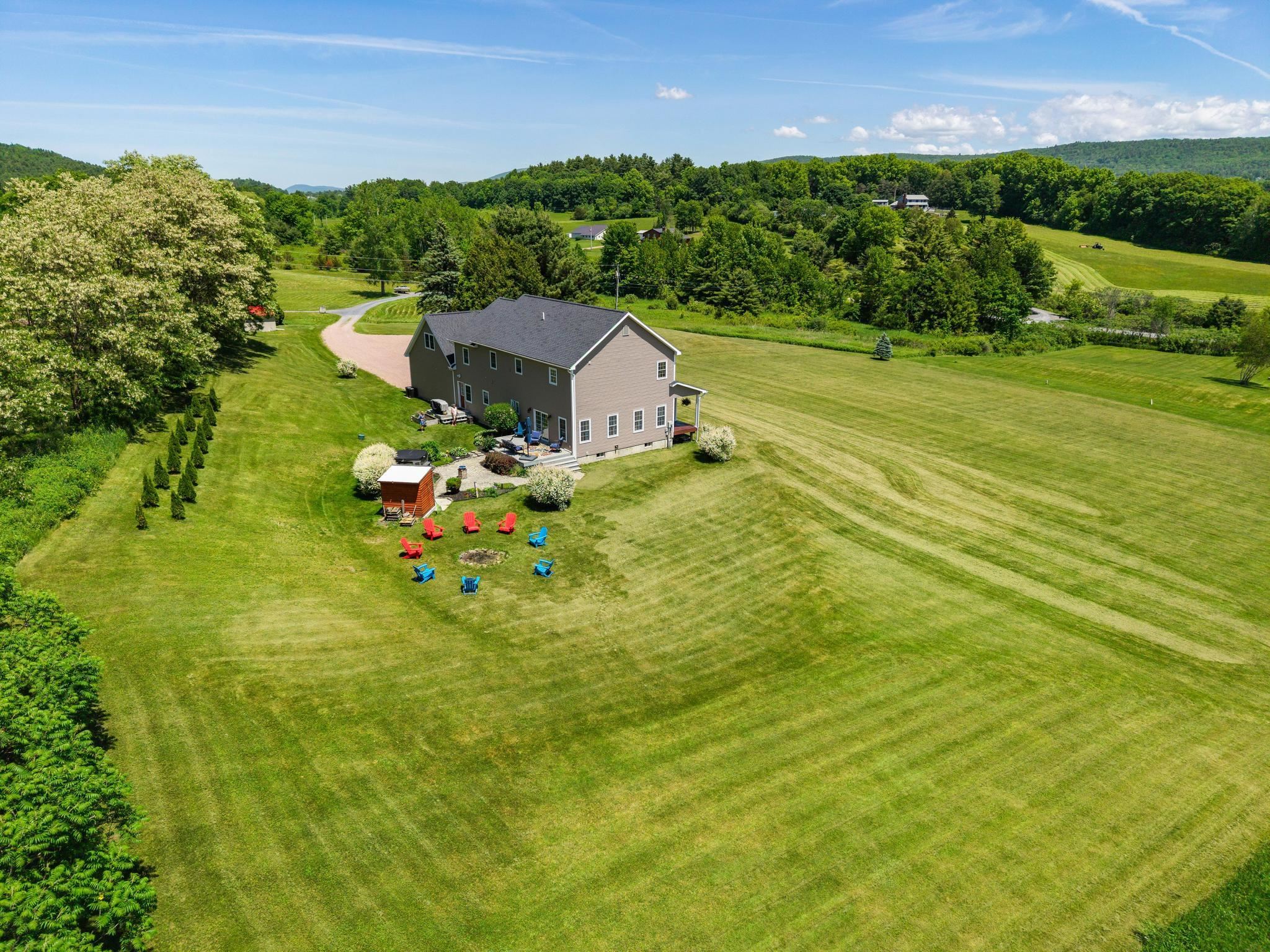 15 Rockledge Road Milton, VT 05468 - Photo 7 of 59