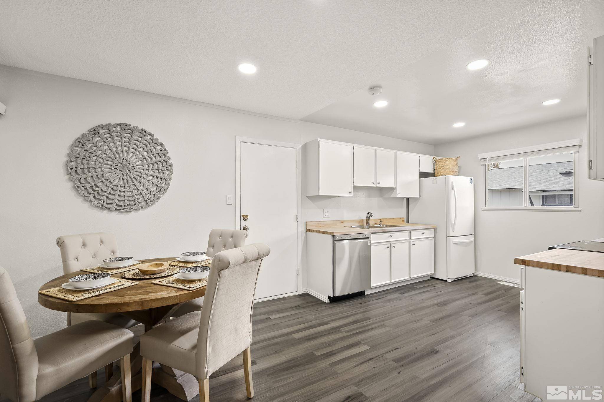 3360 Downey Avenue Reno, NV 89503 - Photo 3 of 22 Photo 3