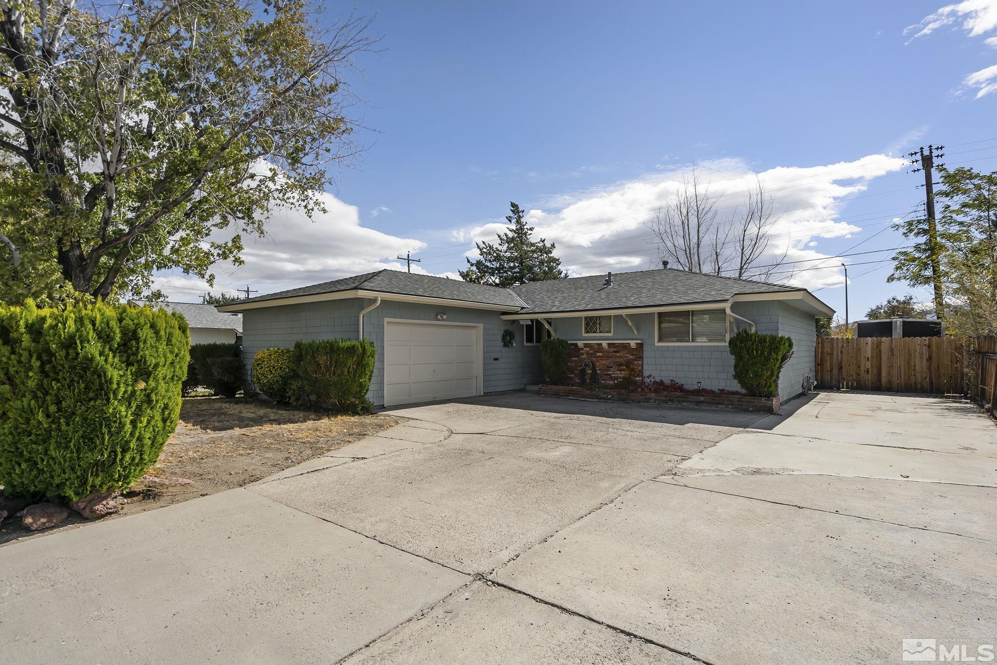 3360 Downey Avenue Reno, NV 89503 - Photo 5 of 22 Photo 5