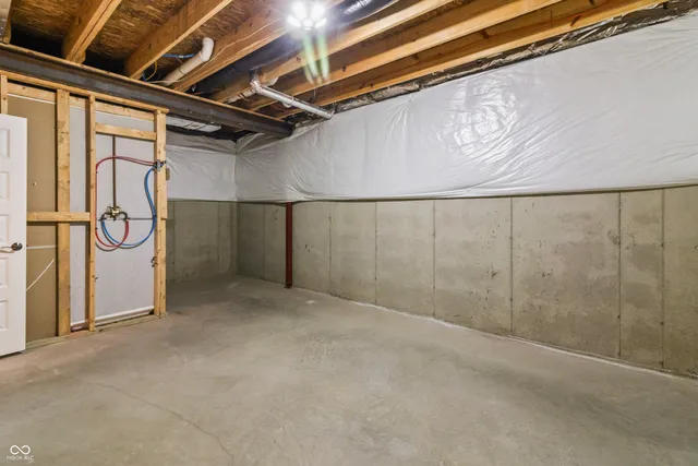 $920,000 | 12318 Whispering Breeze Drive, Fishers, IN 46037