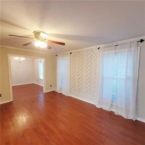 $2,500 | 35 Antigua Drive, Kenner, LA 70065