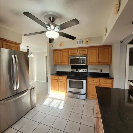 $2,500 | 35 Antigua Drive, Kenner, LA 70065