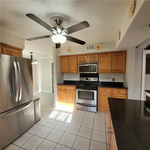 $2,500 | 35 Antigua Drive, Kenner, LA 70065