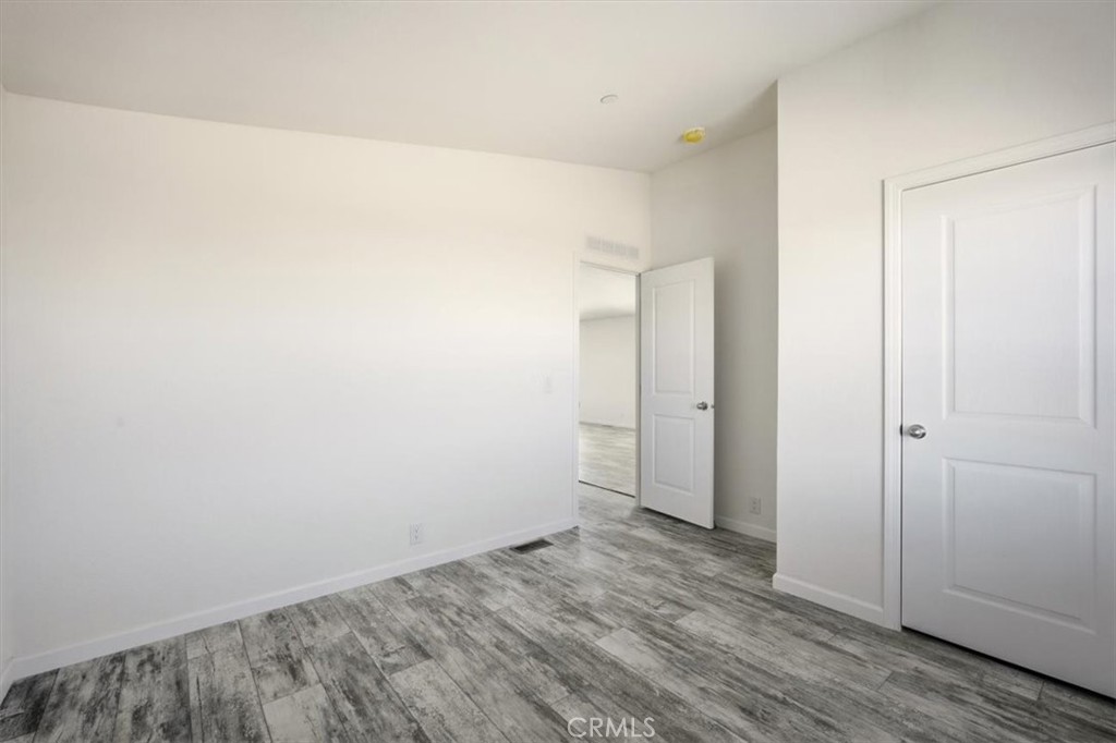 1139 Bonanza Road Phelan, CA 92371 - Photo 12 of 34