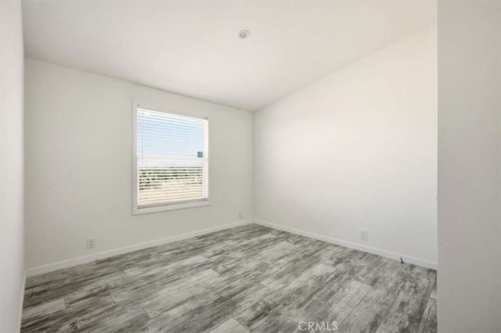 1139 Bonanza Road Phelan, CA 92371 - Photo 14 of 34