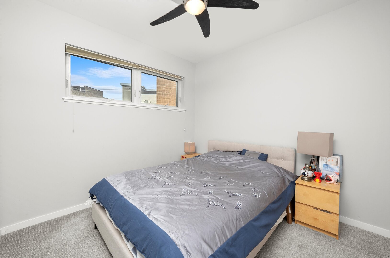 2028 North Point Street Chicago, IL 60647 - Photo 21 of 41