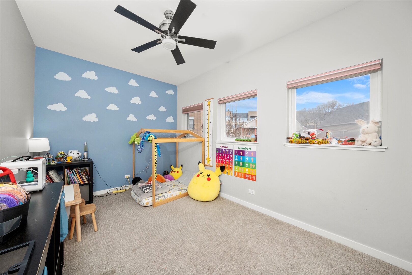 2028 North Point Street Chicago, IL 60647 - Photo 23 of 41
