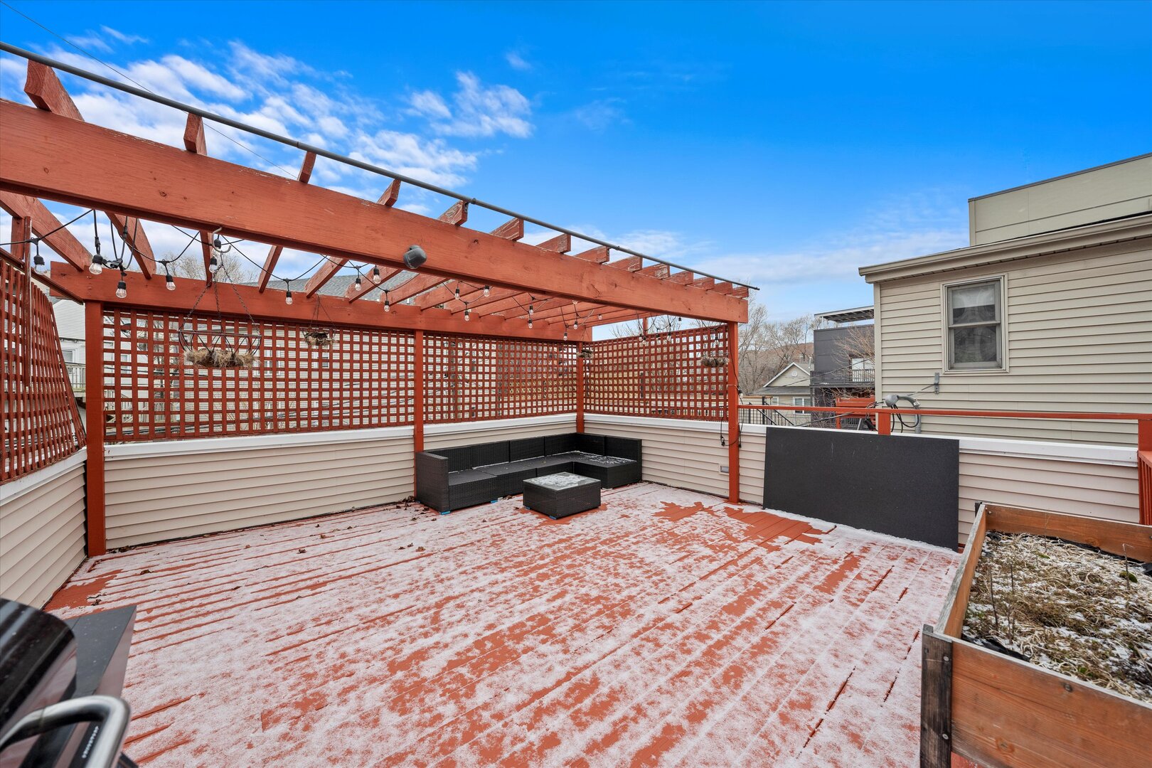 2028 North Point Street Chicago, IL 60647 - Photo 34 of 41