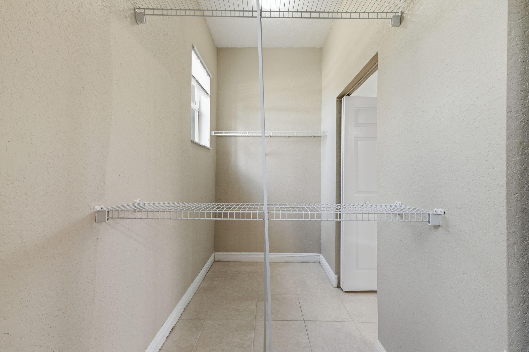 126 Magnolia Way Jupiter, FL 33469 - Photo 27 of 37 ListerPros_022