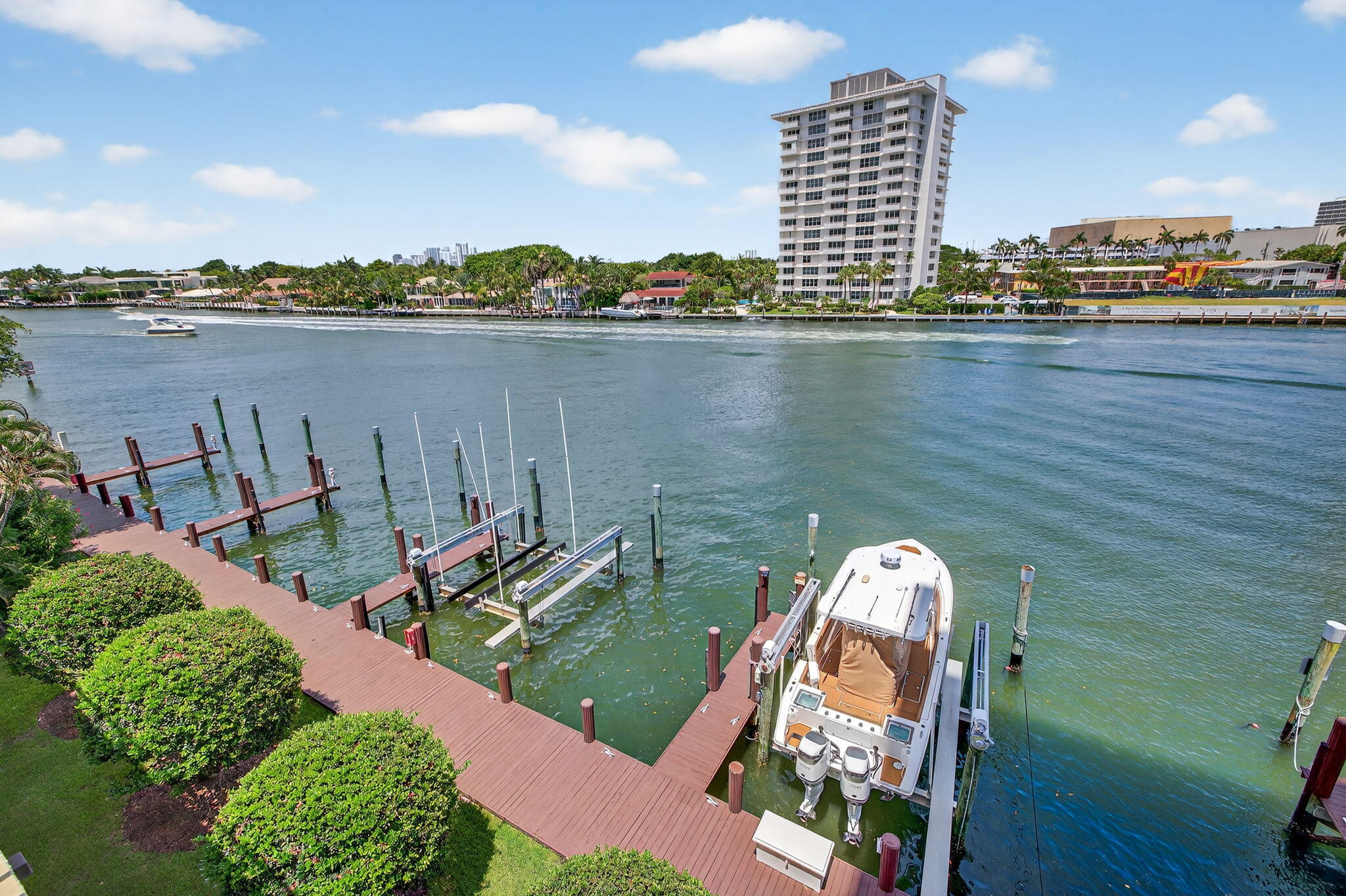 777 Bayshore Drive, Unit 1003 Fort Lauderdale, FL 33304 - Photo 34 of 49 a view of a lake with a city skyline in the background