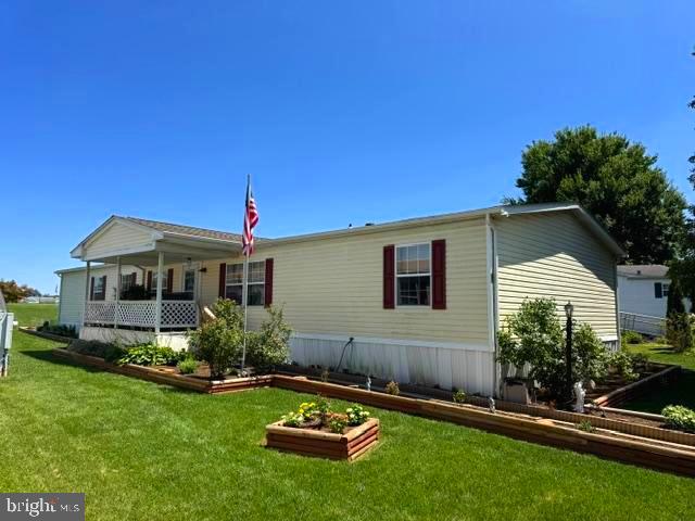 207 Pheasant Ridge Circle Lancaster, PA 17603 - Photo 1 of 17 Front View