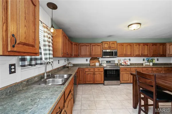 $349,900 | 1518 Mammoth, Imperial, MO 63052